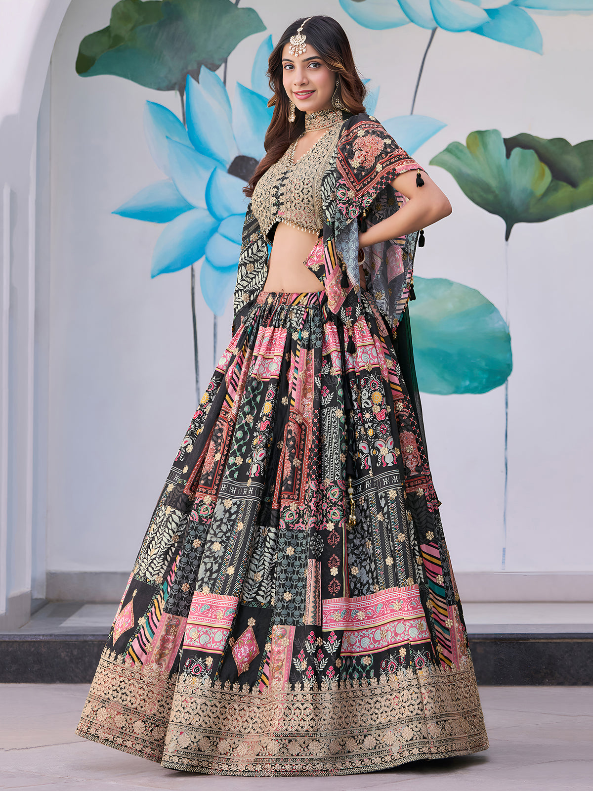 Latest Semi Stitched Lehenga Choli With Dupatta.