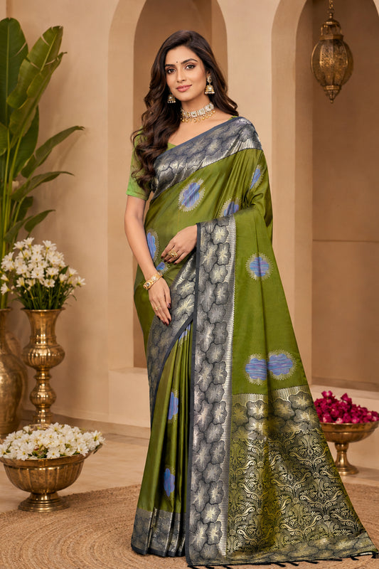 Catalogue Designer Soft Silk Saree