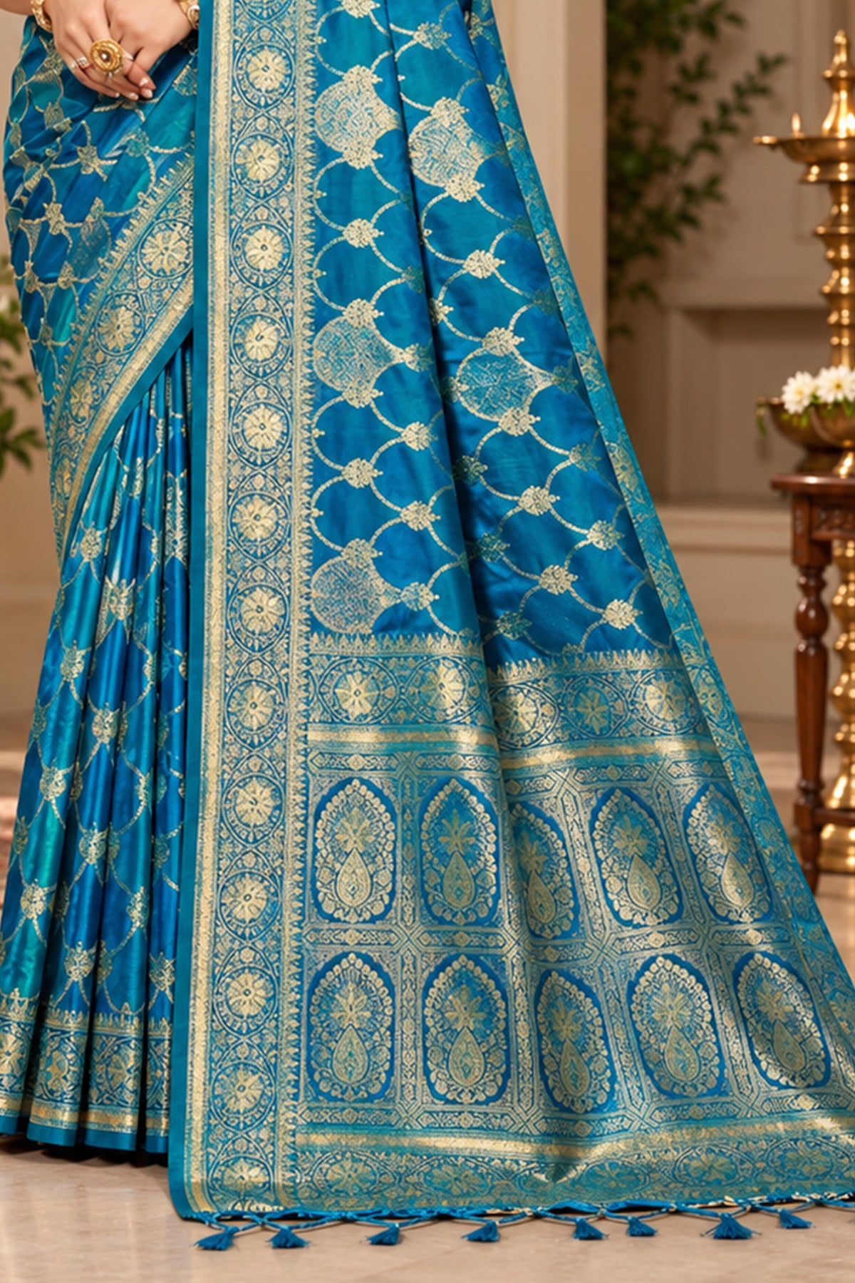Catalogue Designer Silk Saree