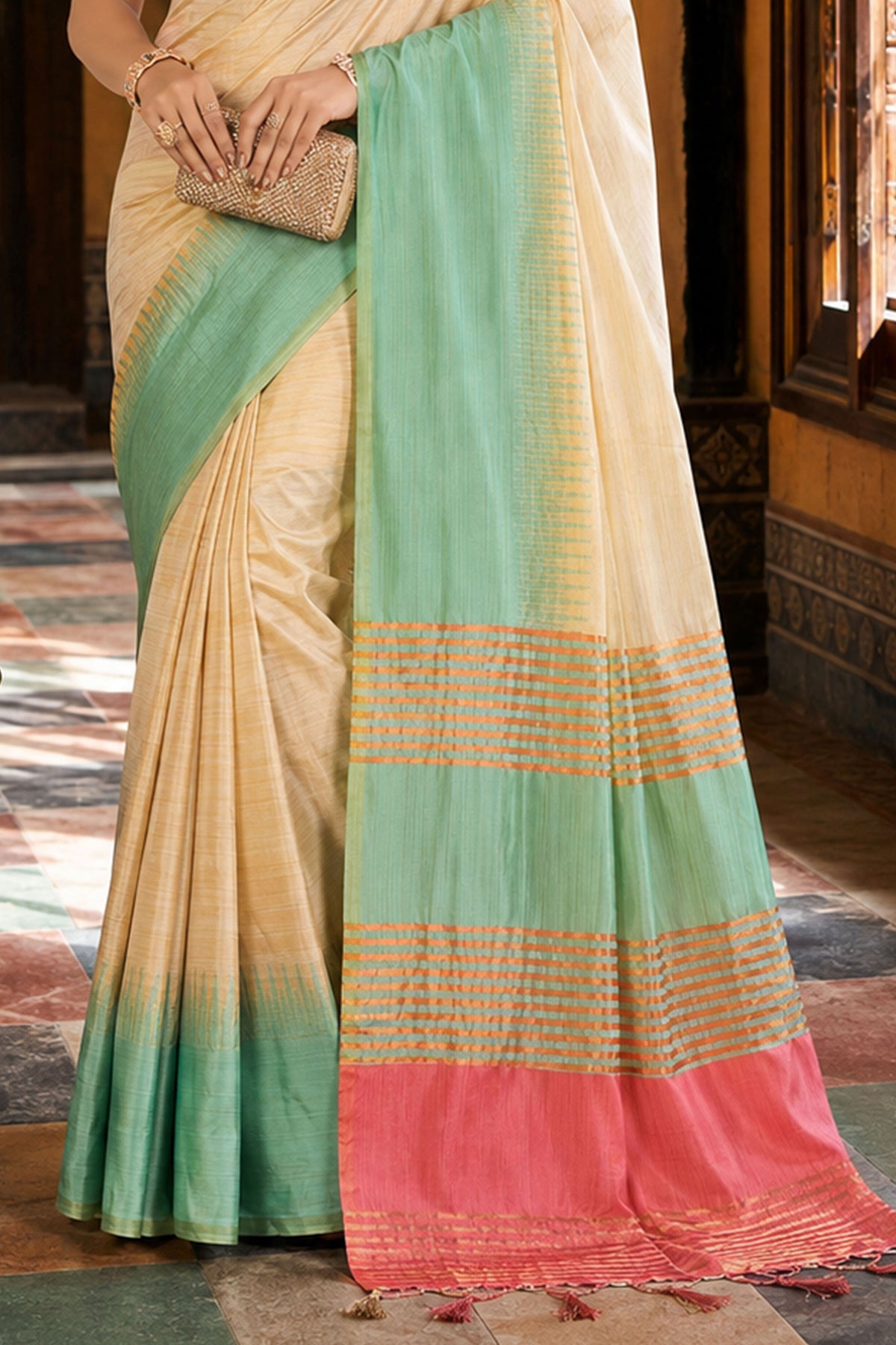 Catalogue Designer Silk Saree