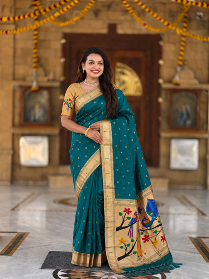Catalog Designer Saree.