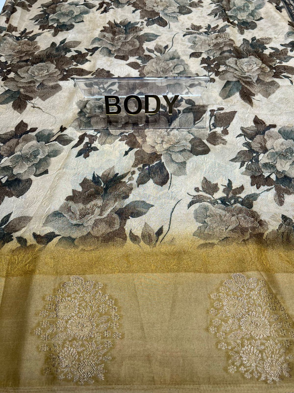 Pure Linen Silk Saree.