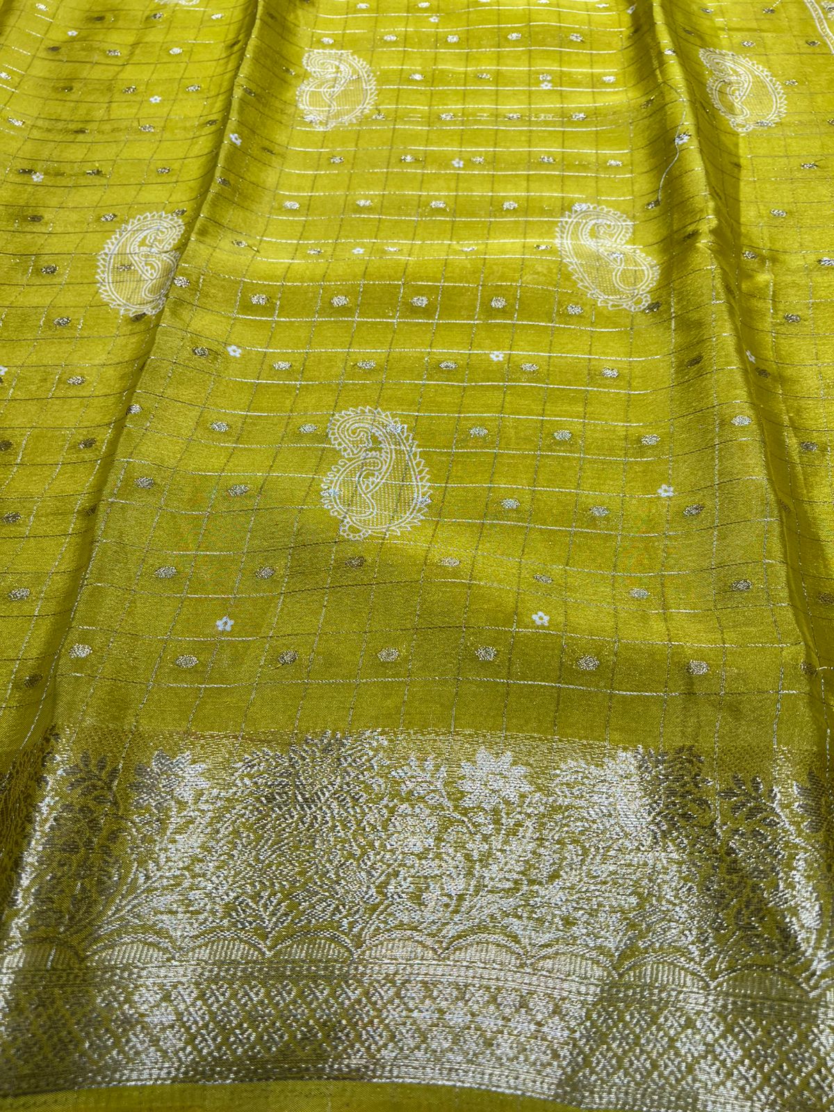 Pure Linen Silk Saree.