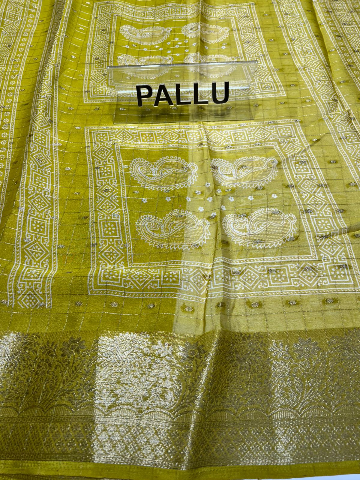 Pure Linen Silk Saree.