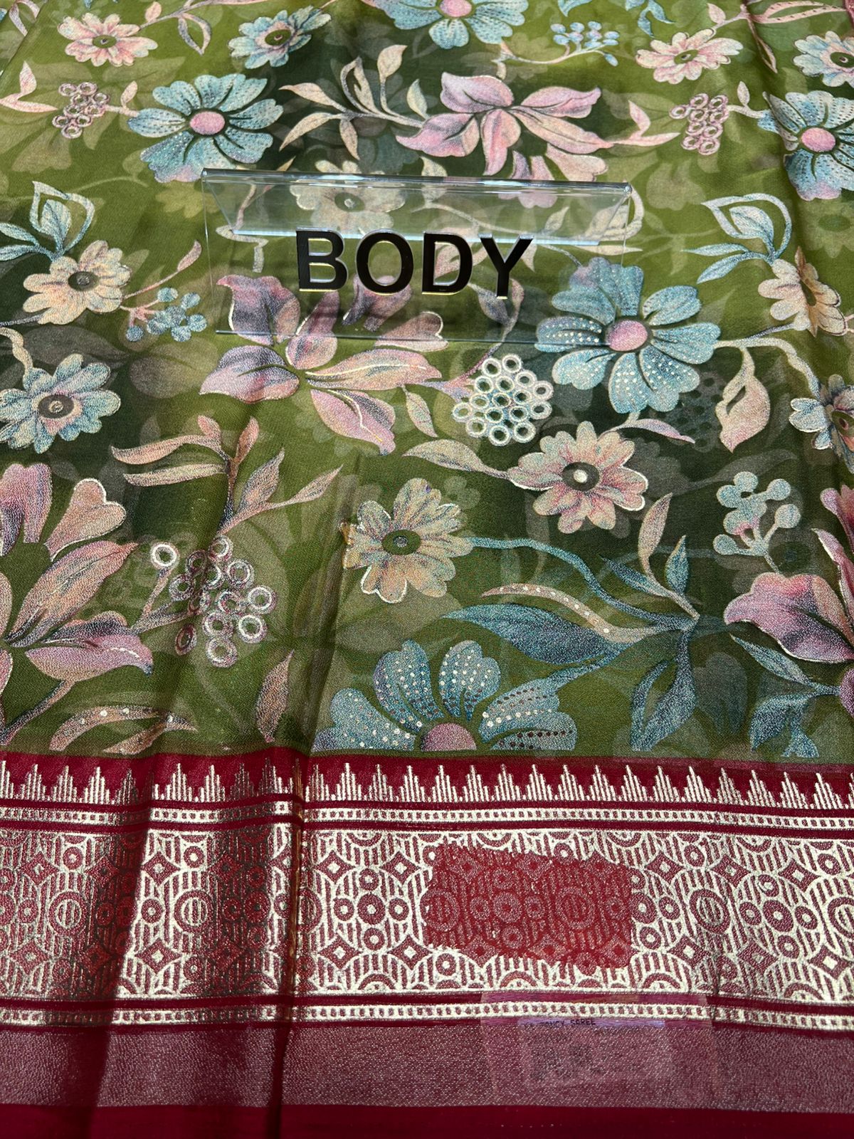 Pure Linen Silk Saree.
