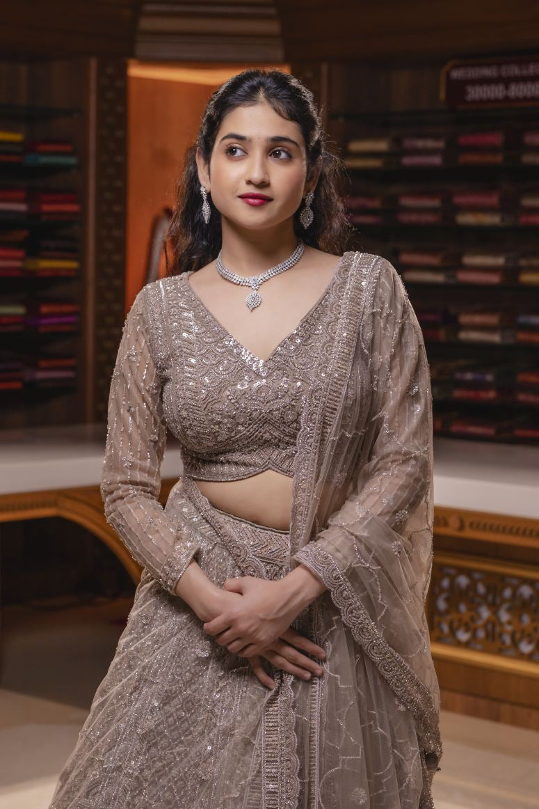 Latest ReadyMade Bridal Lehenga Choli With Dupatta.