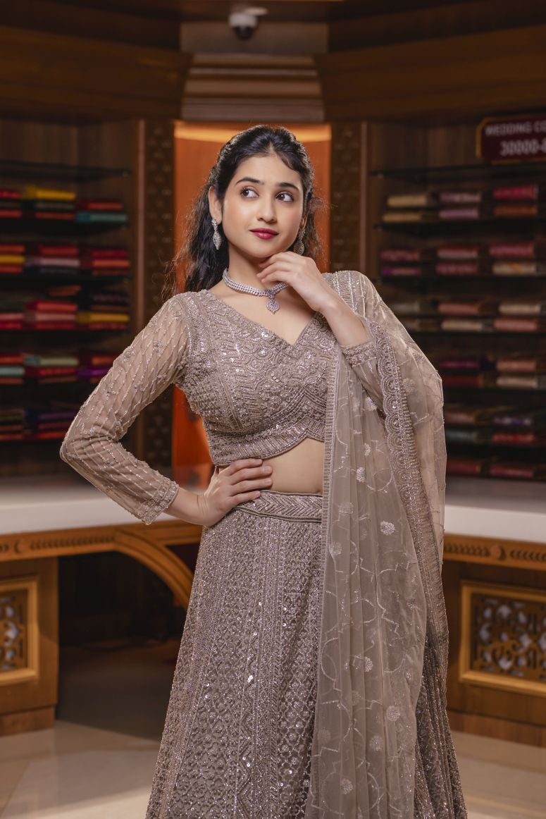 Latest ReadyMade Bridal Lehenga Choli With Dupatta.