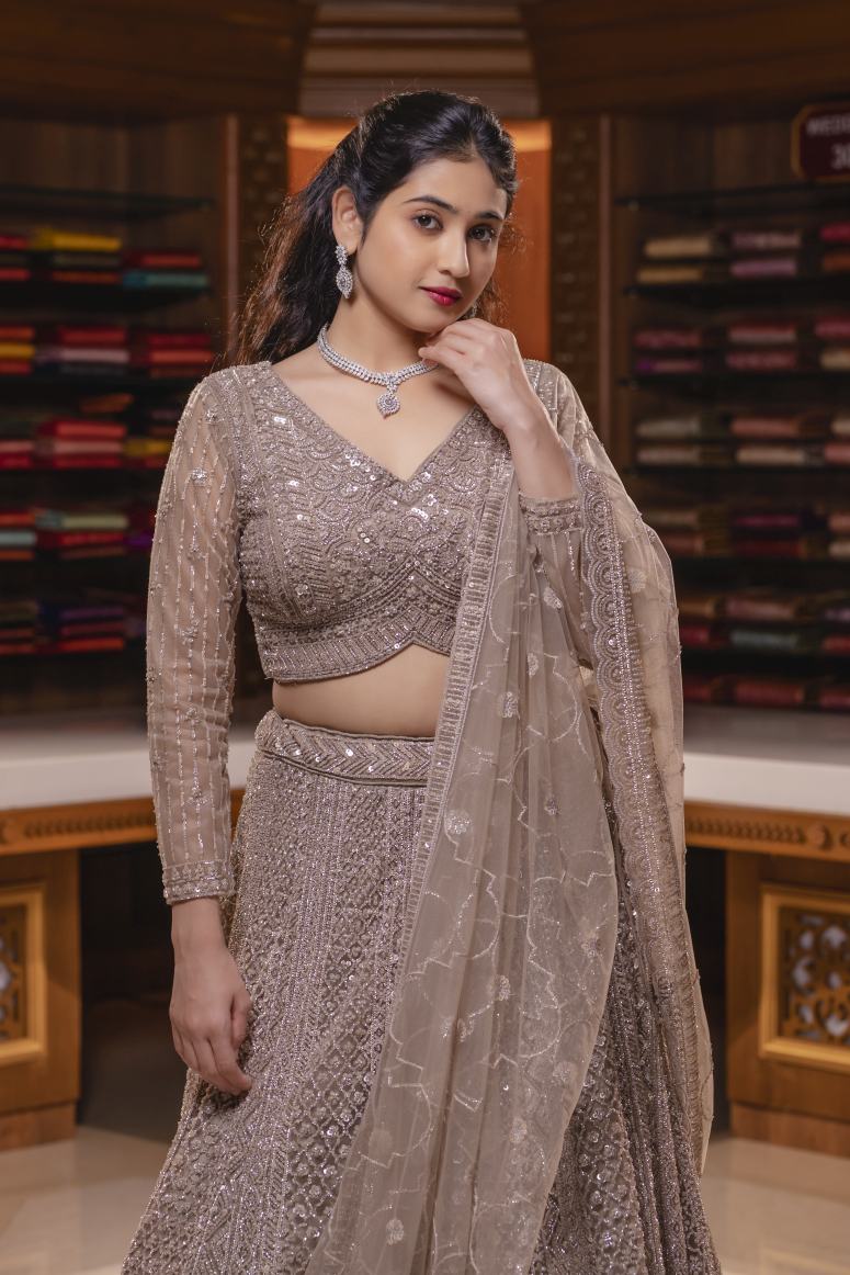 Latest ReadyMade Bridal Lehenga Choli With Dupatta.