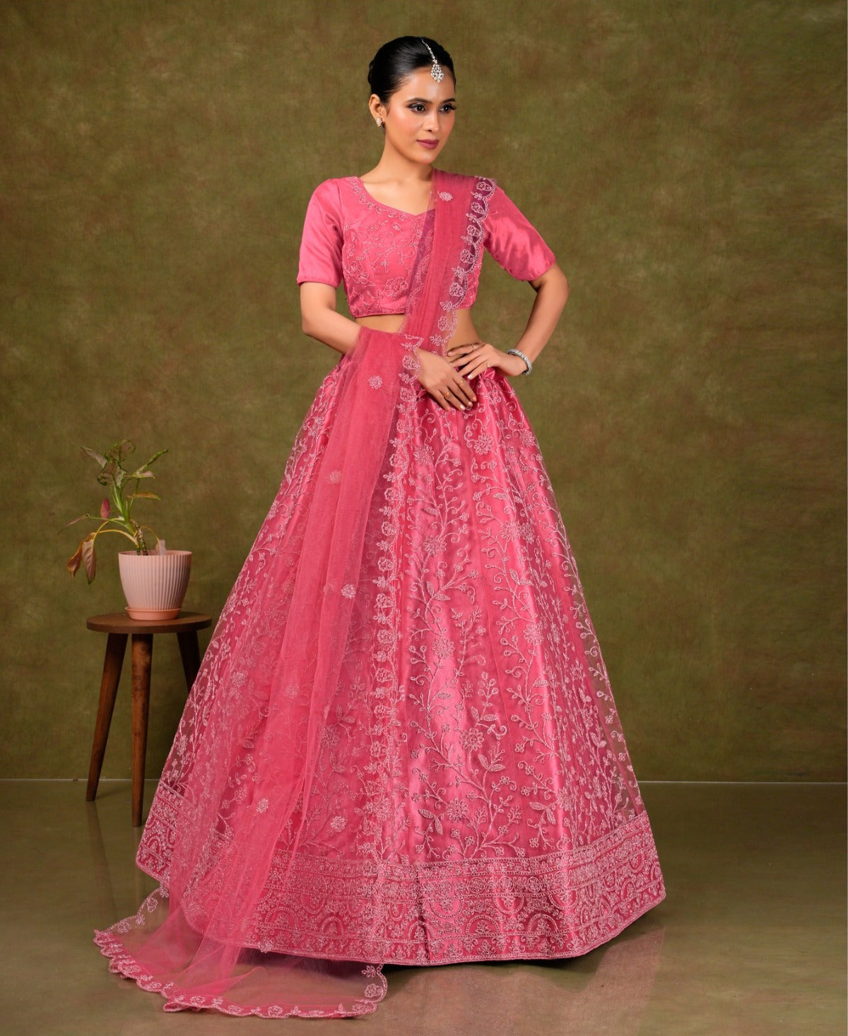 Latest Netted Semi Stitched Lehenga Choli With Dupatta