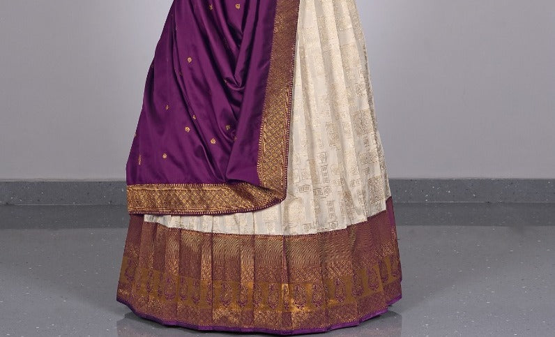 Latest Semi Stitched Lehenga Choli With Dupatta.