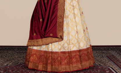 Latest Semi Stitched Lehenga Choli With Dupatta.
