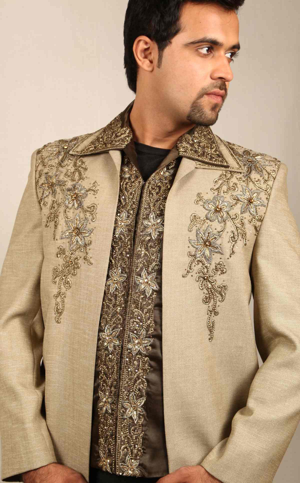 NEW TRENDY DESIGNER JODHPURI SUIT